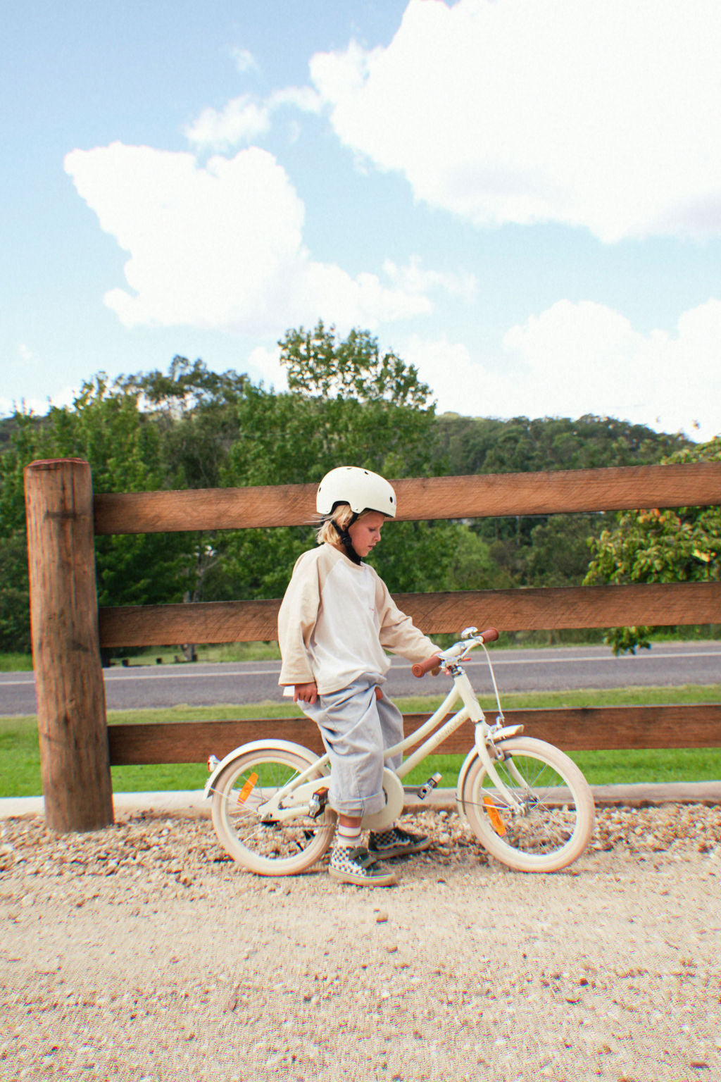 Classic Bike - Cream